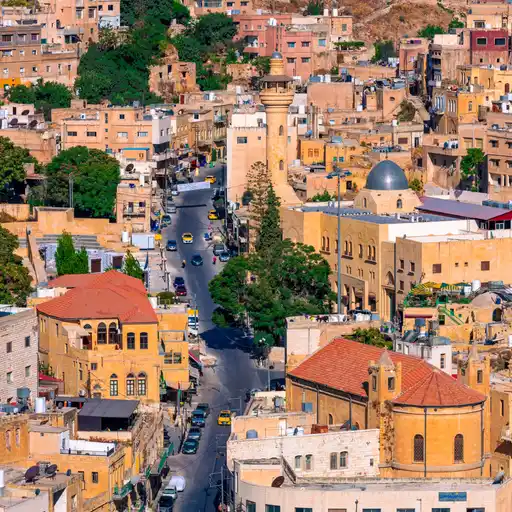 مدينة السلط التاريخية في الأردن – رحلة سياحية مع سحر الطبيعة
